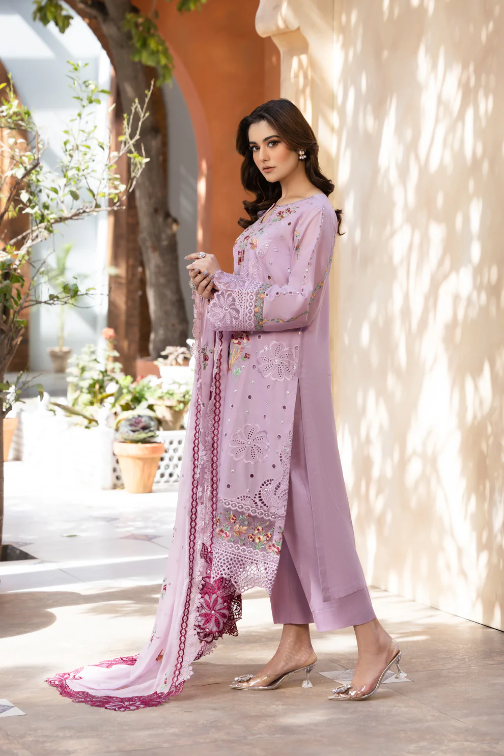 Gul E Kasni – Timeless Elegance in Soft Lilac - Image 8