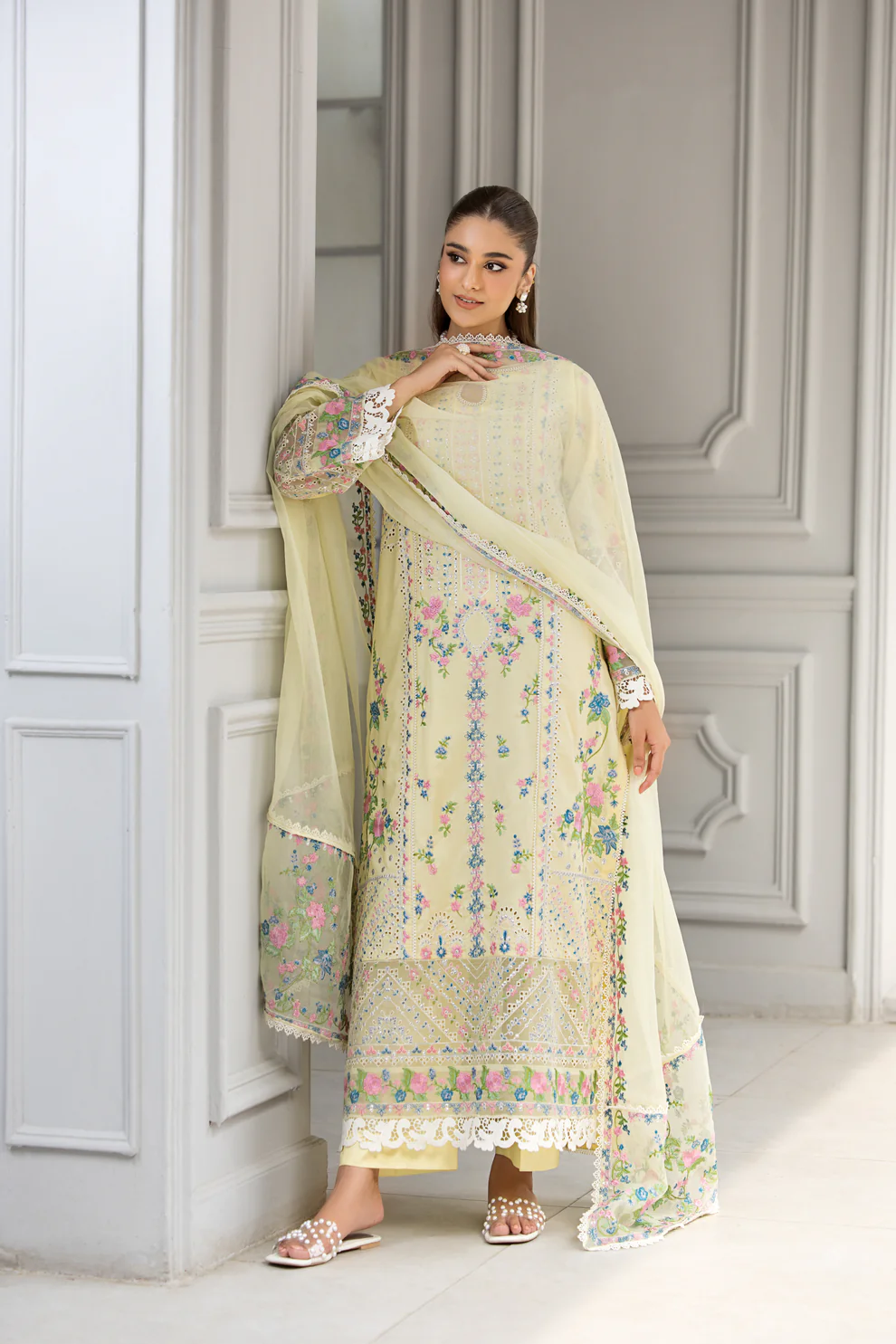 Nimora - Soft Glow in Pastel - Image 4