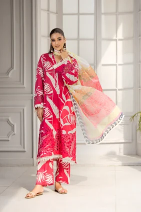 FUCHIA – Embroidered Premium Lawn 3-Piece Suit